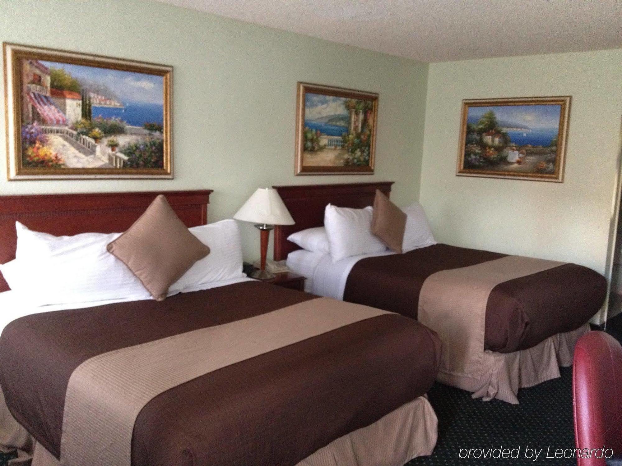 O'Cairns Inn And Suites Lompoc ภายนอก รูปภาพ